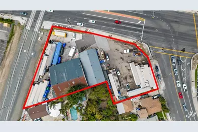 711 N Fairview Street, Santa Ana, CA 92703 - Photo 6