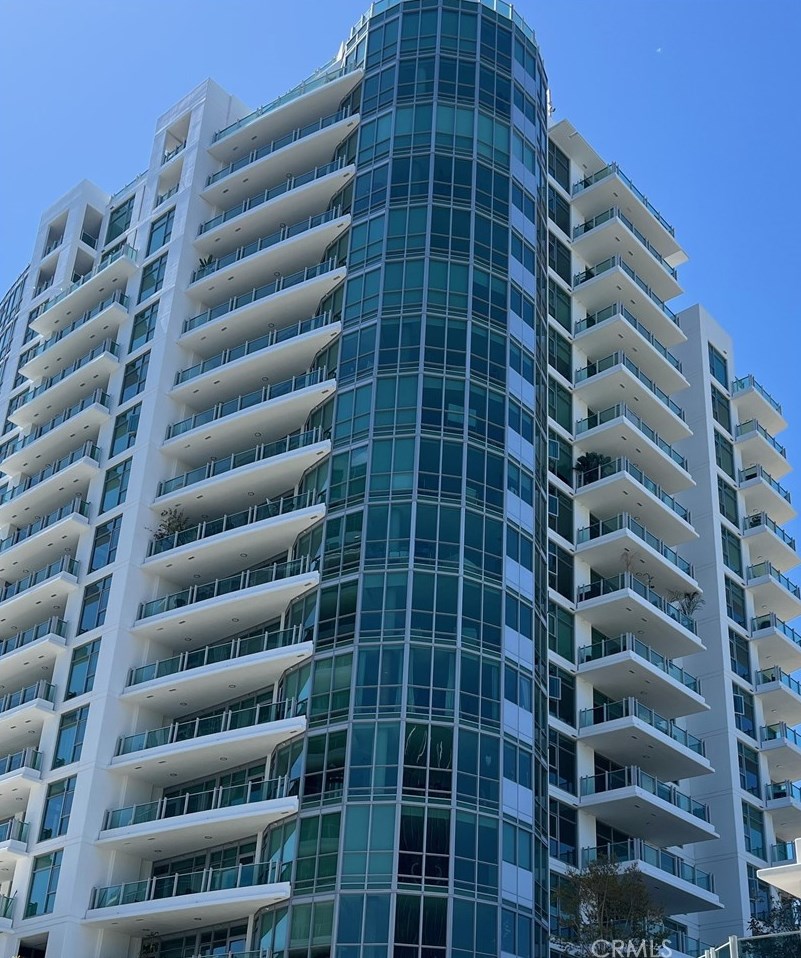 3141 Michelson Dr, Irvine CA  92612-5623 exterior