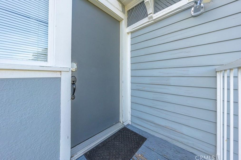 1108 5th St, Santa Ana CA  92703-3802 exterior