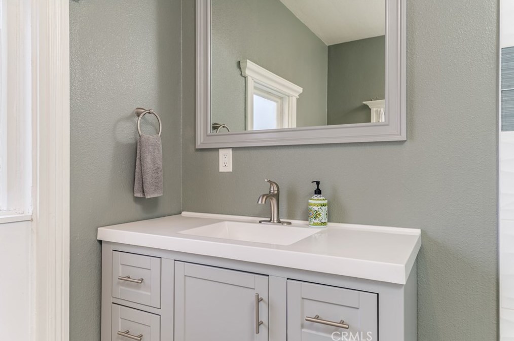 1108 5th St, Santa Ana CA  92703-3802 exterior