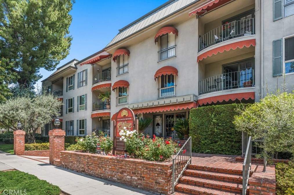330 S Mentor Ave #130, Pasadena, CA 91106