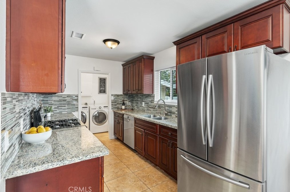 4500 Tiller Ave, Orange CA  92868-1449 exterior