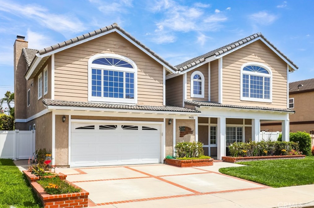 9431 Gateshead Dr, Huntington Beach, CA 92646-8445