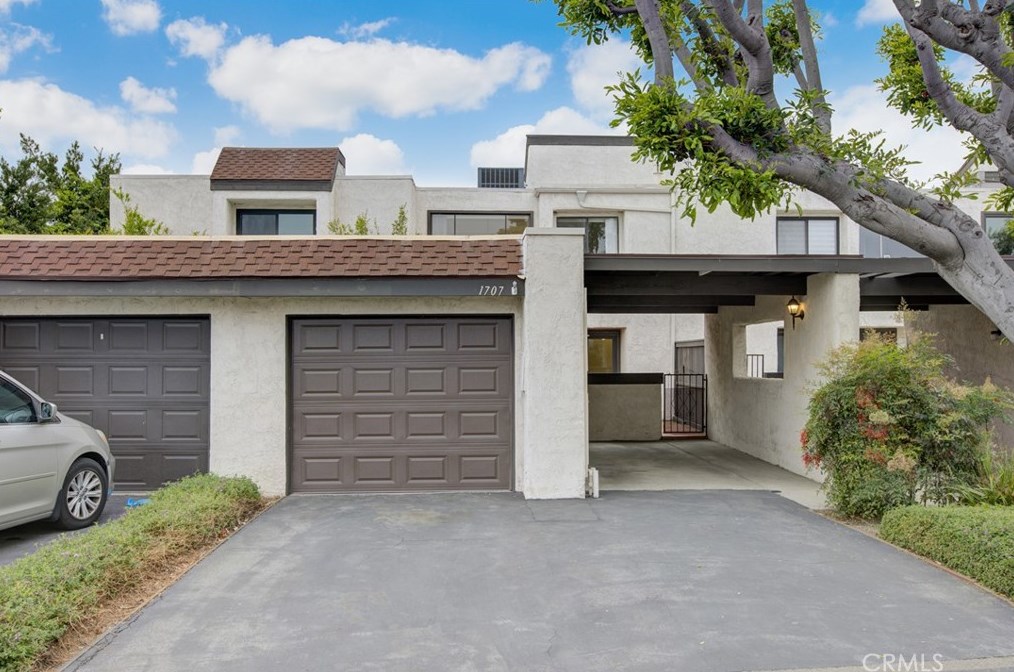 1707 Heritage Cir, Anaheim CA  92804-6553 exterior
