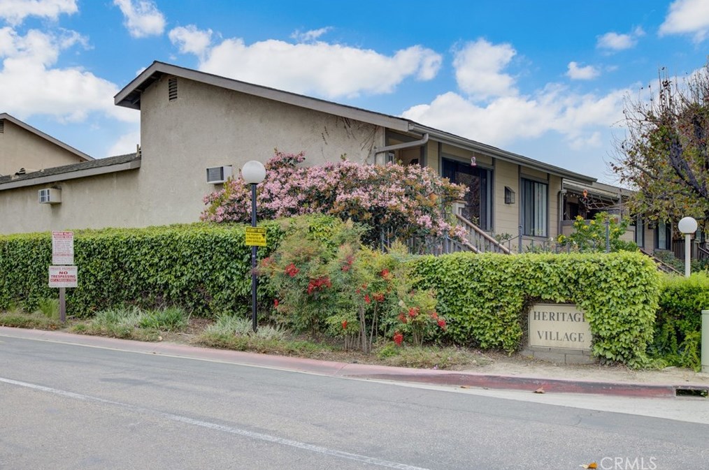 1707 Heritage Cir, Anaheim CA  92804-6553 exterior
