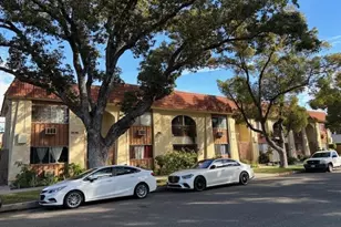 717 N Garfield St, Santa Ana, CA 92701 - Photo 2