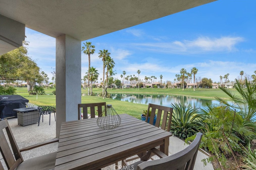54480 Shoal Crk, La Quinta CA  92253-4767 exterior