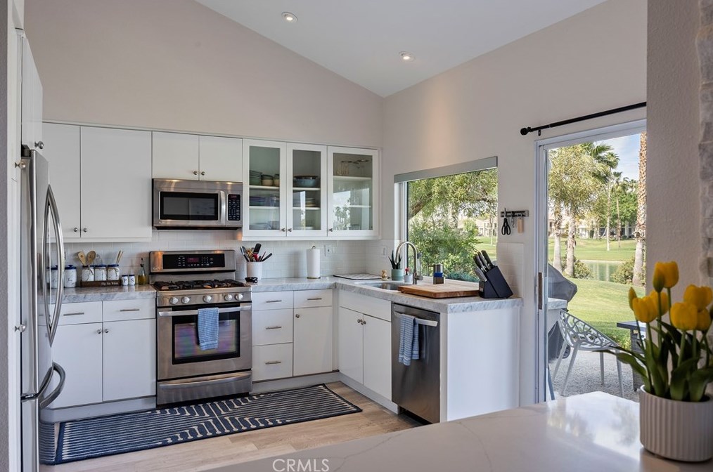 54480 Shoal Crk, La Quinta CA  92253-4767 exterior