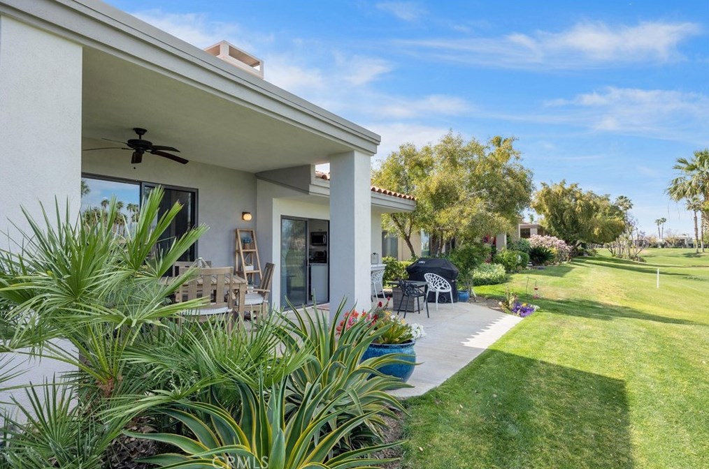 54480 Shoal Crk, La Quinta CA  92253-4767 exterior