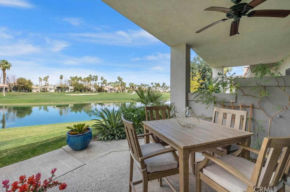 54480 Shoal Crk, La Quinta CA  92253-4767 exterior