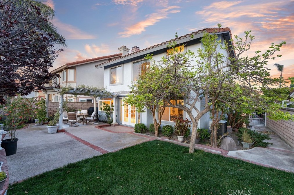 27771 Niguel Village Dr, Laguna Beach, CA 92677-7202