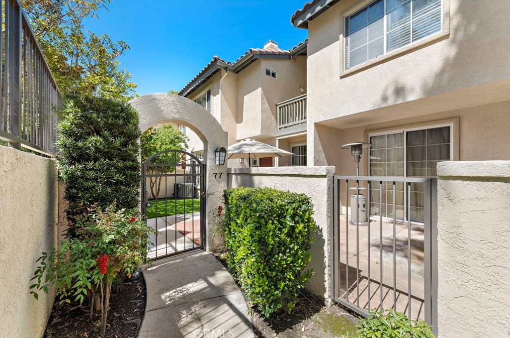 77 Tierra Montanosa, Trabuco Canyon CA  92688-3365 exterior