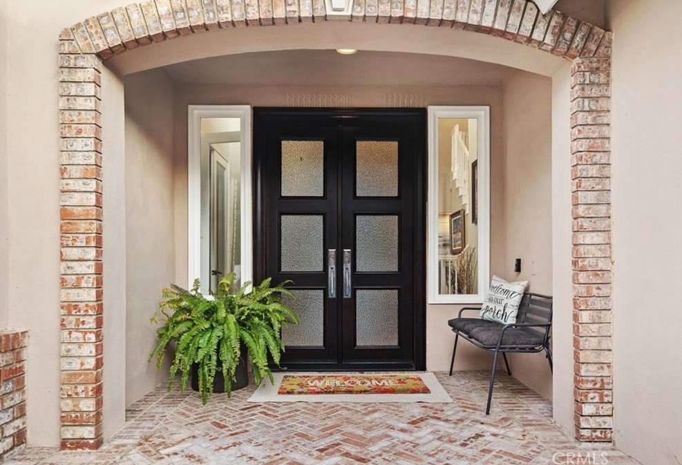 8 Sawmill, Trabuco Canyon CA  92679-4205 exterior