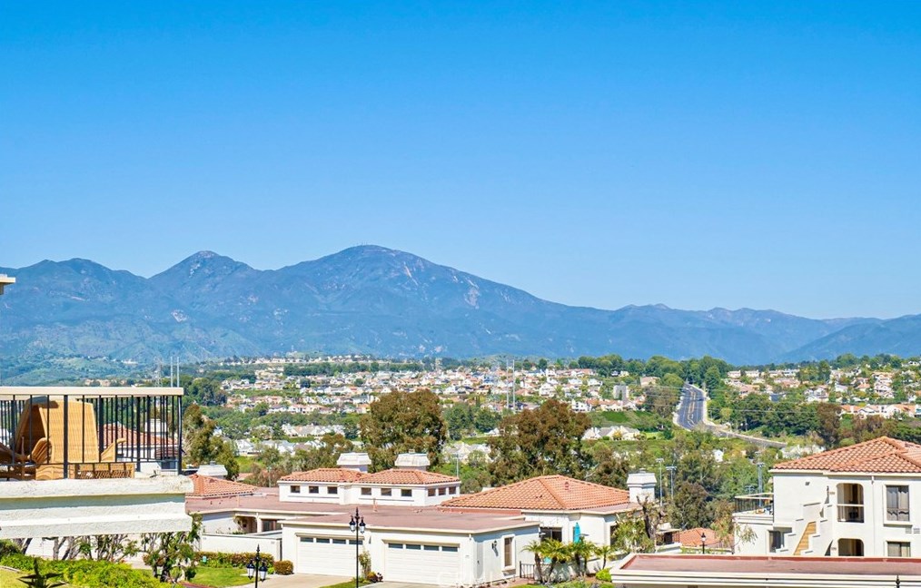 22384 Manacor #4, San Juan Capistrano, CA 92692
