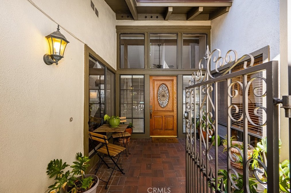 3 Montanas Norte, Irvine, CA 92612-2630