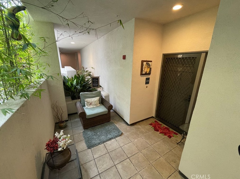 25432 Sea Bluffs Dr, Dana Point, CA 92629-2193