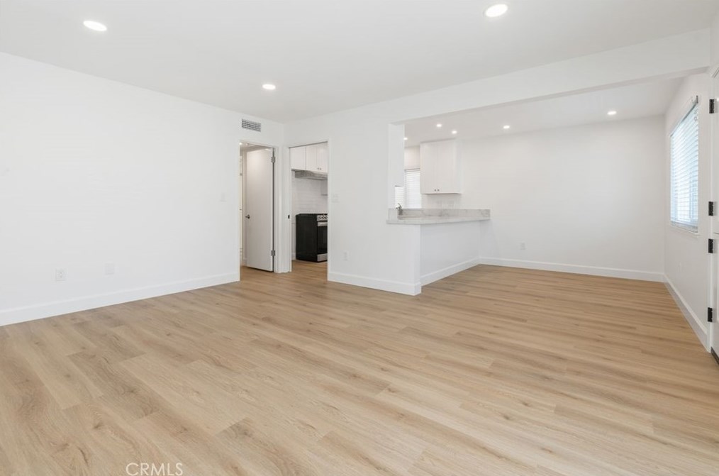 127 40th St, Newport Beach, CA 92663