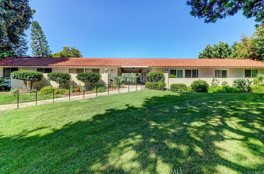 3276 San Amadeo, Laguna Beach CA  92637-2949 exterior
