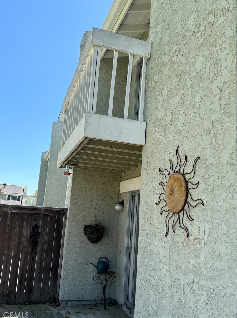 18576 Pueblo Cir, Huntington Beach, CA 92646-1807