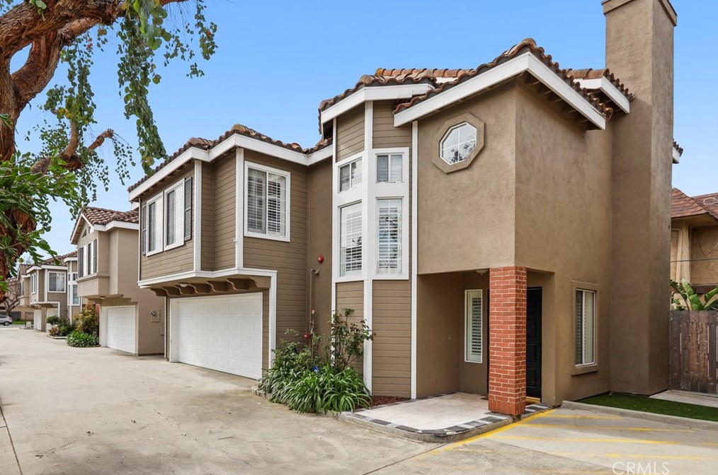 2557 Orange Ave #d, Costa Mesa, CA 92627