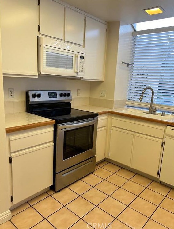 7 Marbella Aisle, Irvine, CA 92614-5900
