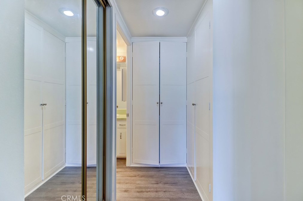 223 Avenida Majorca, Laguna Beach CA  92637-4132 exterior