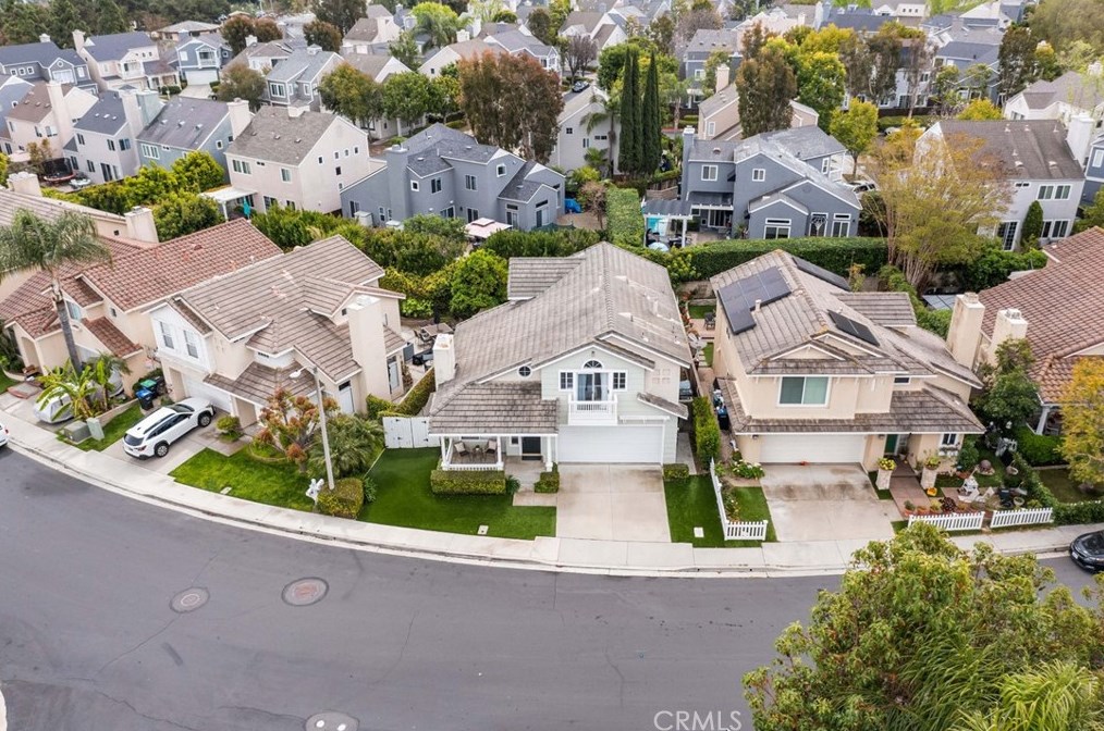10 Pacific Grove Dr, Laguna Beach CA  92656-4216 exterior