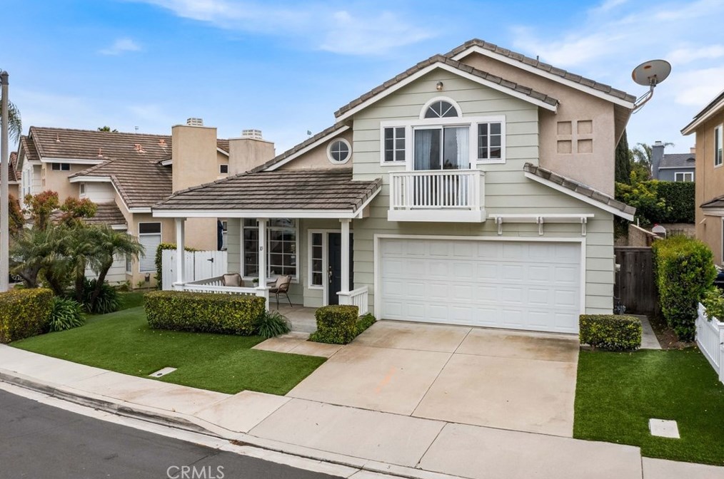 10 Pacific Grove Dr, Laguna Beach CA  92656-4216 exterior