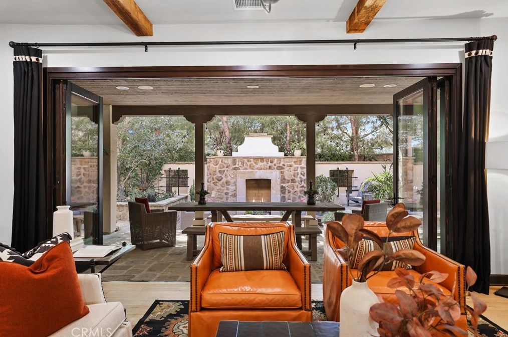 32 Lowland, Irvine CA  92602-0837 exterior