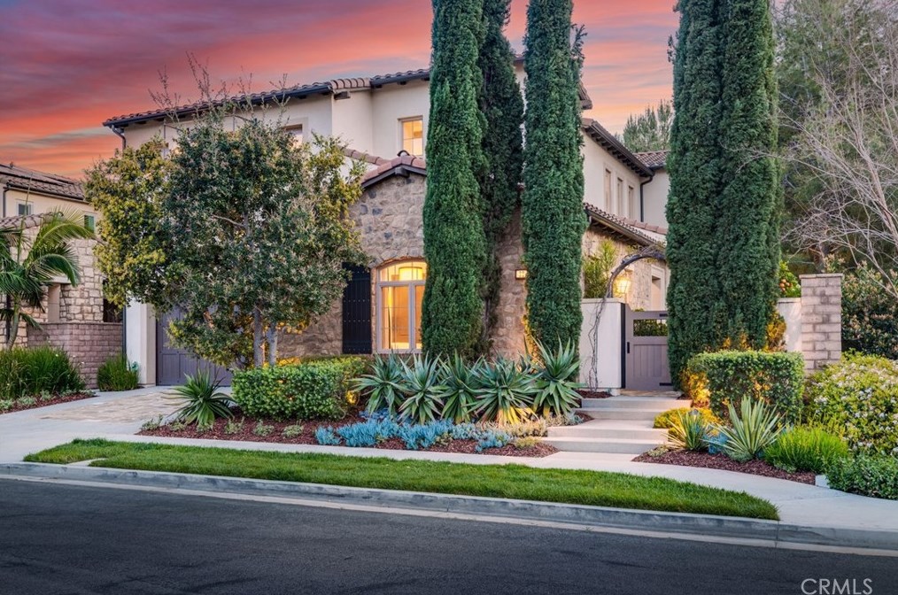 32 Lowland, Irvine CA  92602-0837 exterior