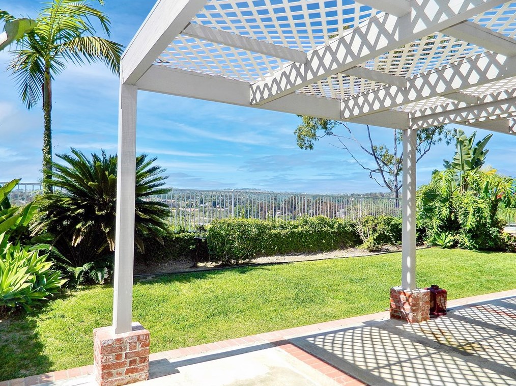 11 Regalo Dr, San Juan Capistrano, CA 92692