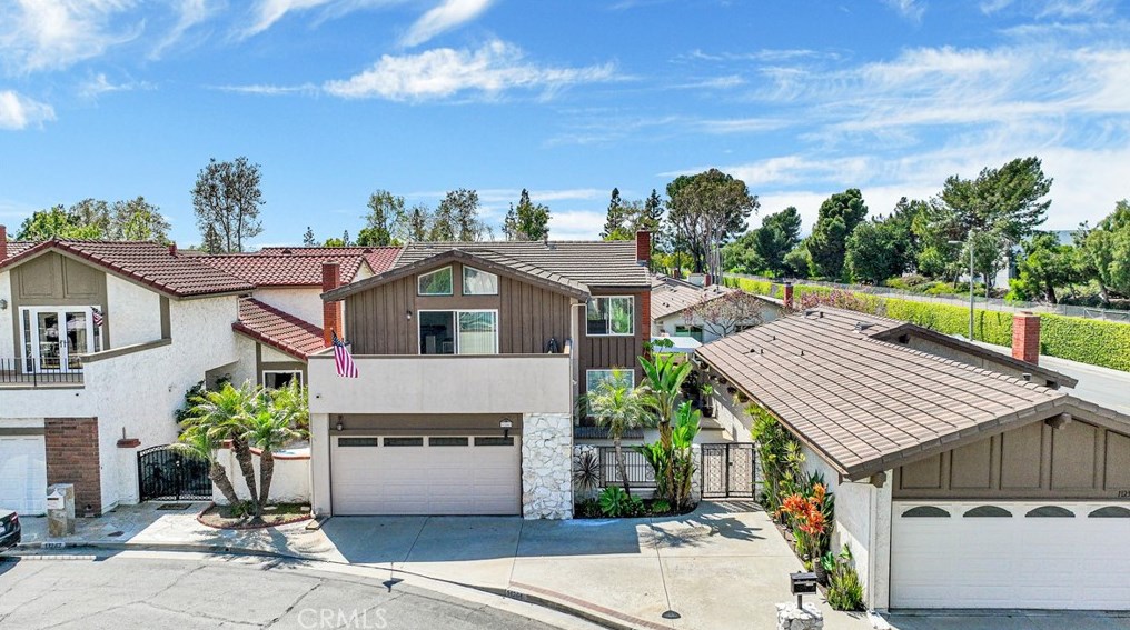 11261 Roanoke Ct, Cypress, CA 90630