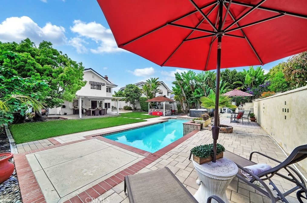 26132 Talega Ave, Laguna Beach, CA 92653