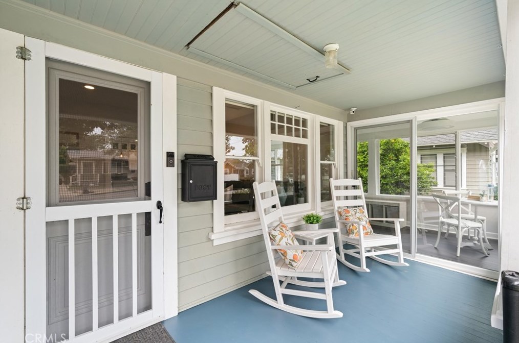 374 Shaffer St, Orange CA 92866-1116 exterior