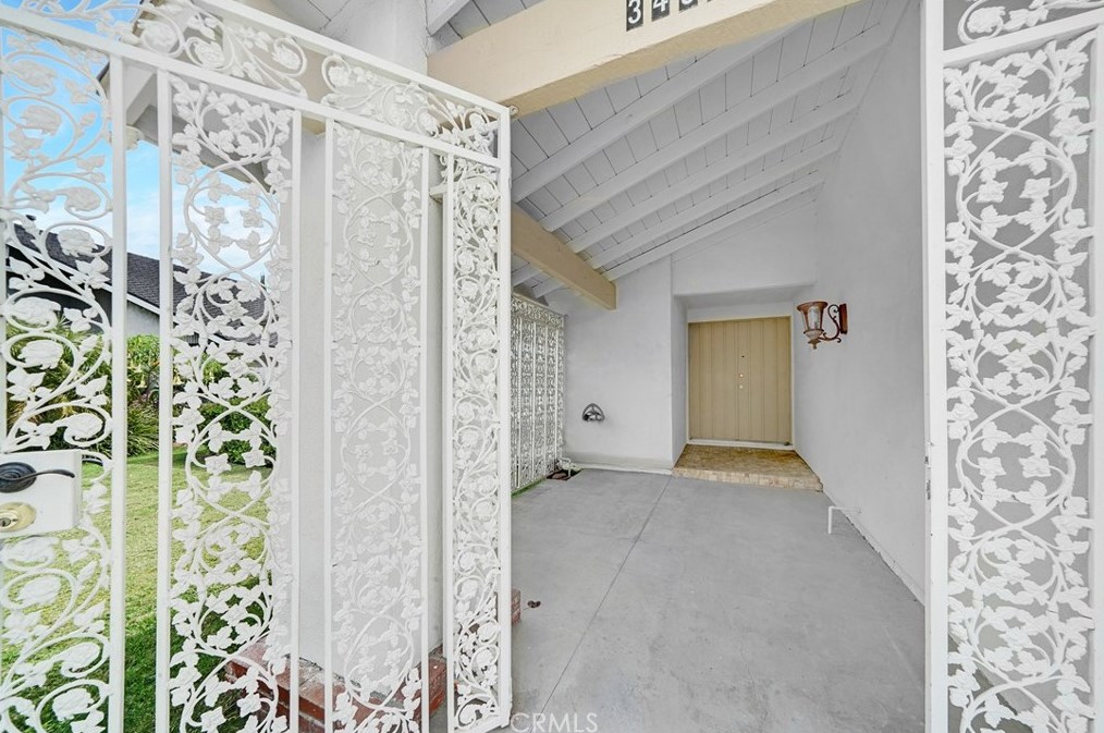 3409 Ross St, Santa Ana, CA 92707-3926