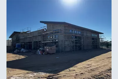 15634 Main Street, Hesperia, CA 92345 - Photo 2