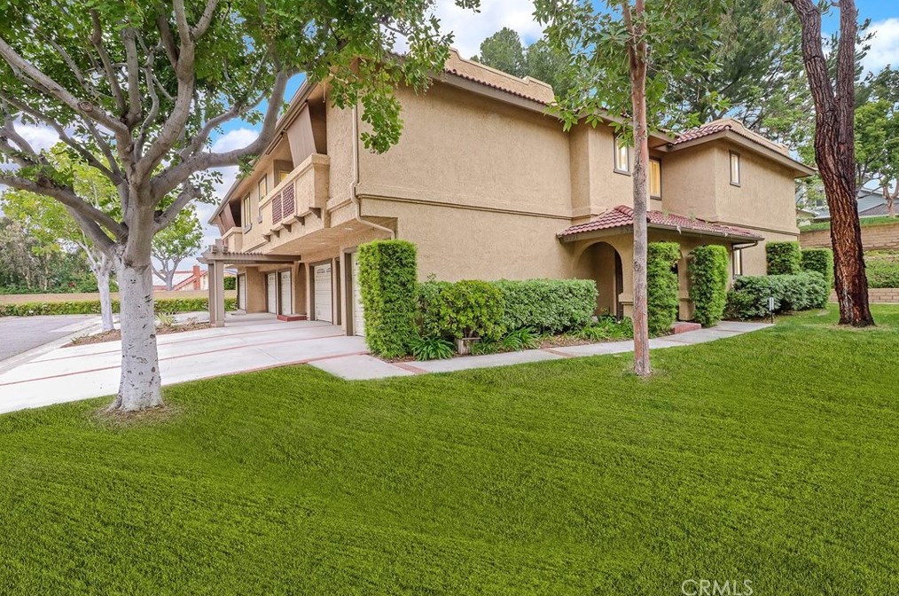 25221 Tanoak Ln, El Toro, CA 92630