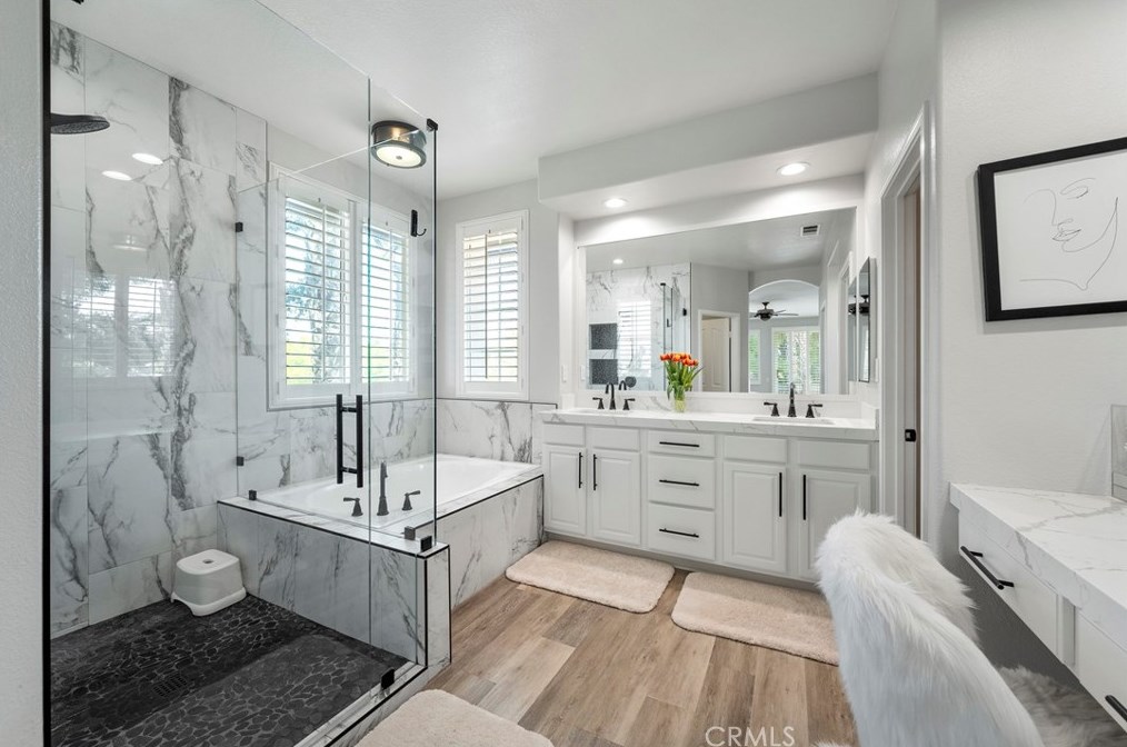 32535 Favara Dr, Temecula CA  92592-9495 exterior