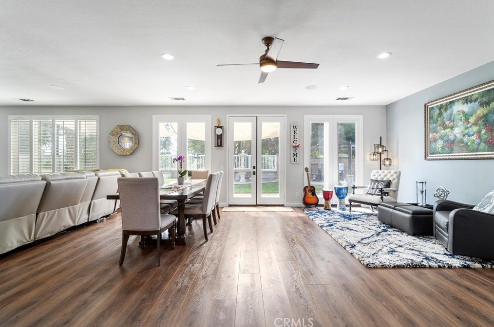 32535 Favara Dr, Temecula CA  92592-9495 exterior