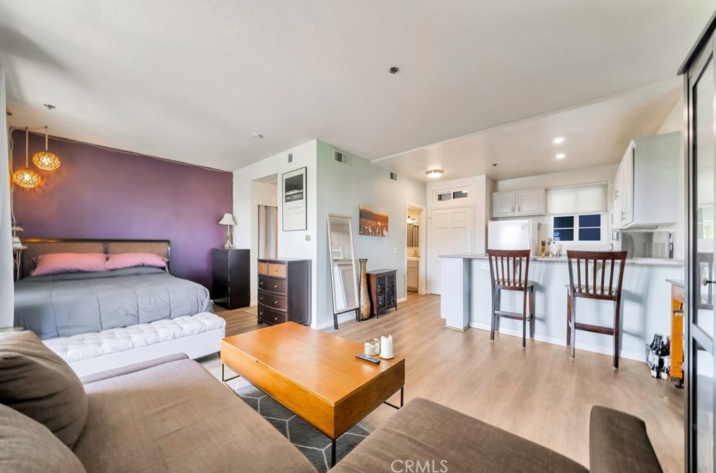 20301 Bluffside Cir #214, Huntington Beach, CA 92646