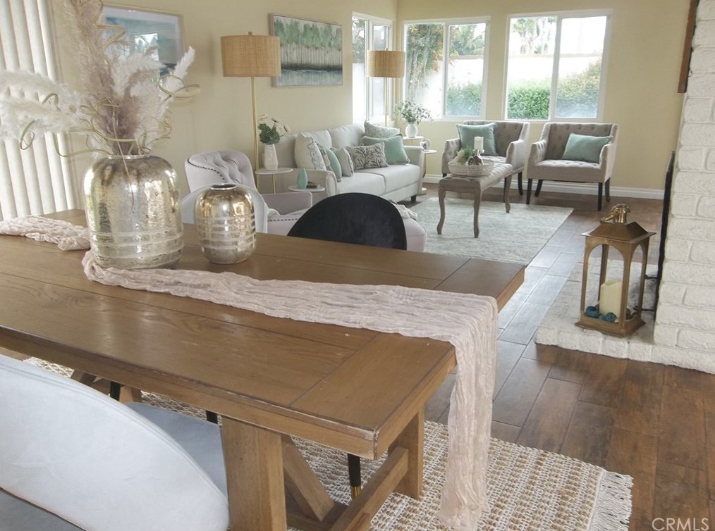 9441 Candlewood Dr, Huntington Beach, CA 92646-4727