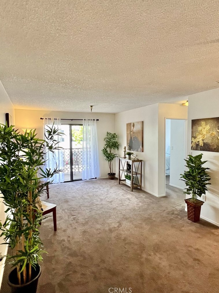 18900 Delaware St #218, Huntington Beach, CA 92648