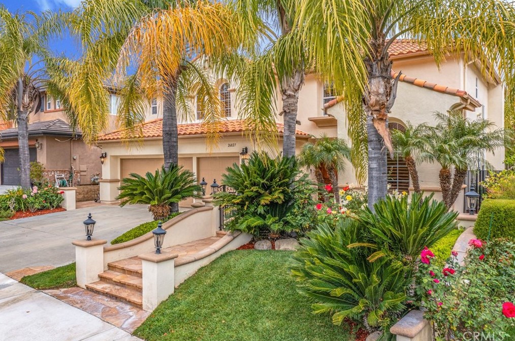 26827 Wyatt Ln, Santa Clarita, CA 91381-1003