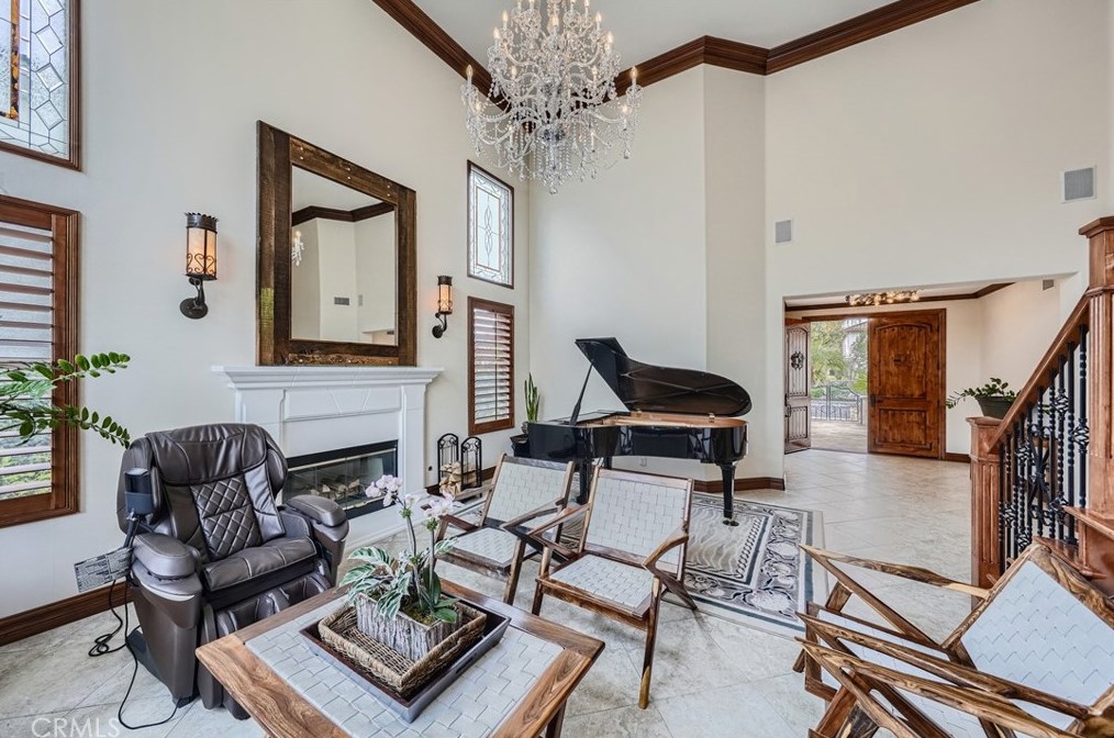 26827 Wyatt Ln, Santa Clarita CA  91381-1001 exterior