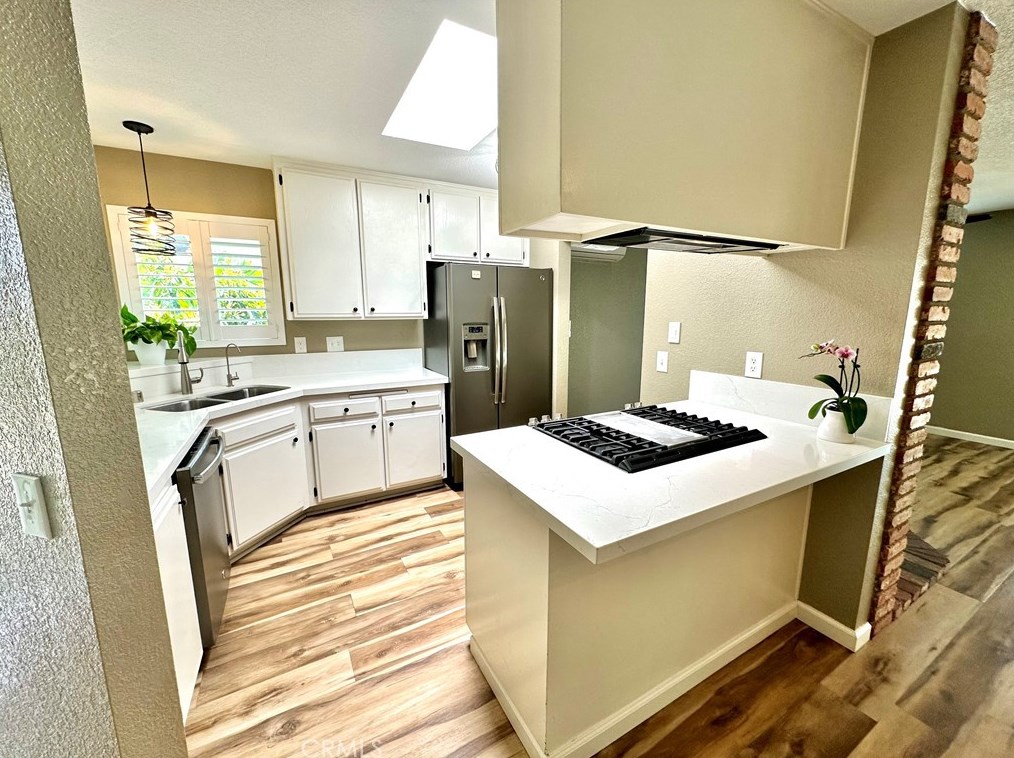 914 Main Ave, Fallbrook CA  92028-1519 exterior