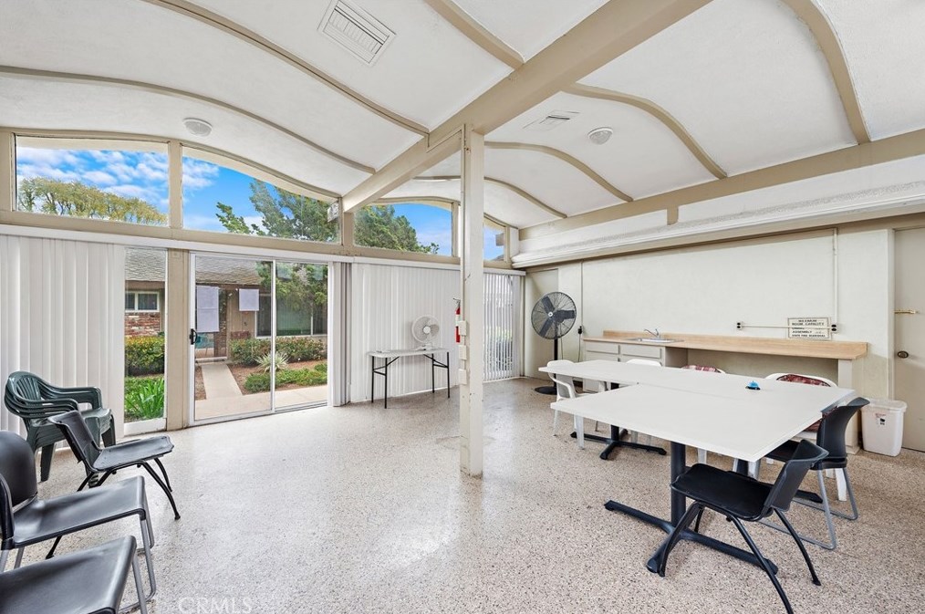 17621 17th St, Tustin CA  92780-1968 exterior