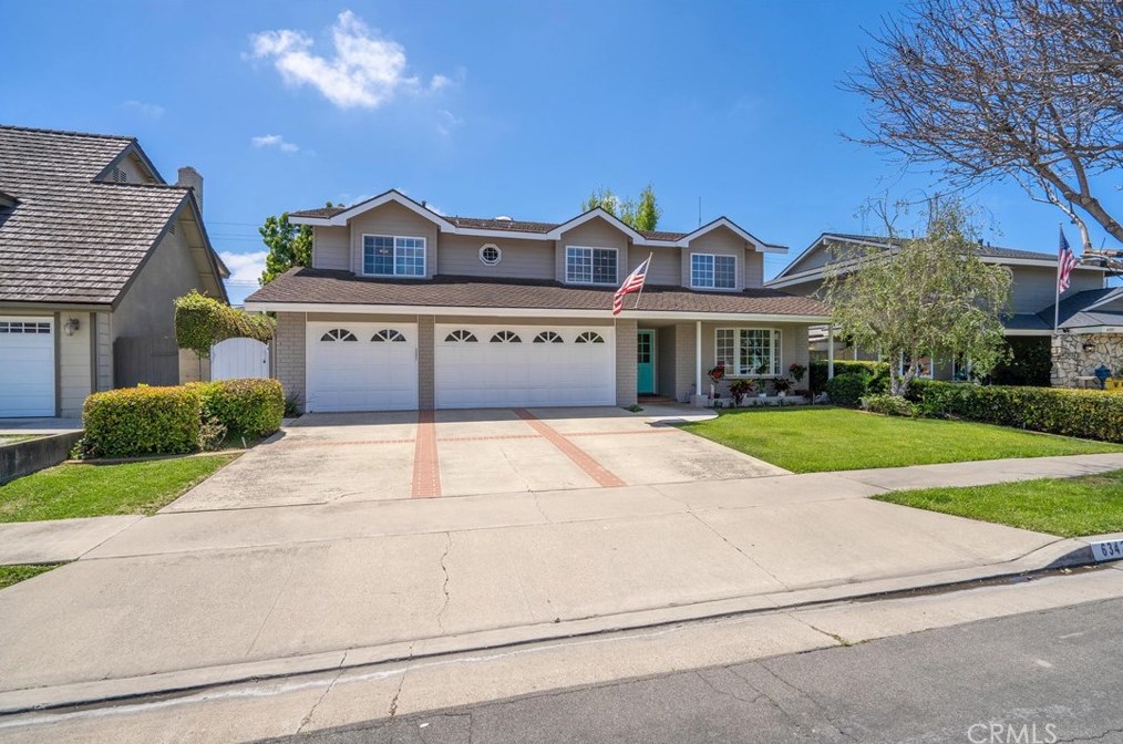 6342 Flint Dr, Huntington Beach, CA 92647