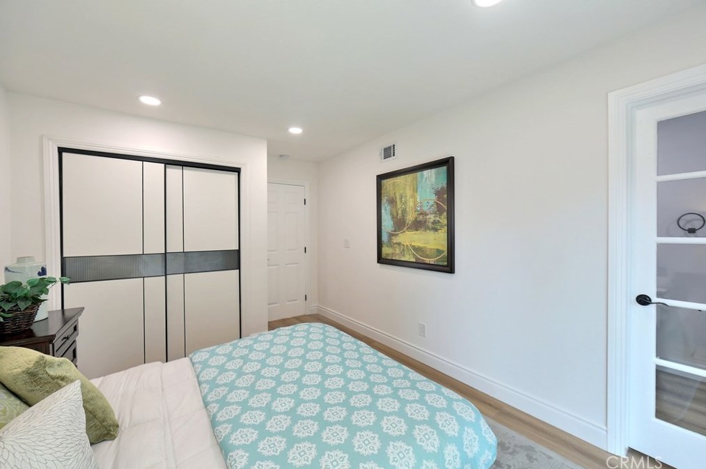14661 Alder Ln, Tustin CA  92780-6738 exterior