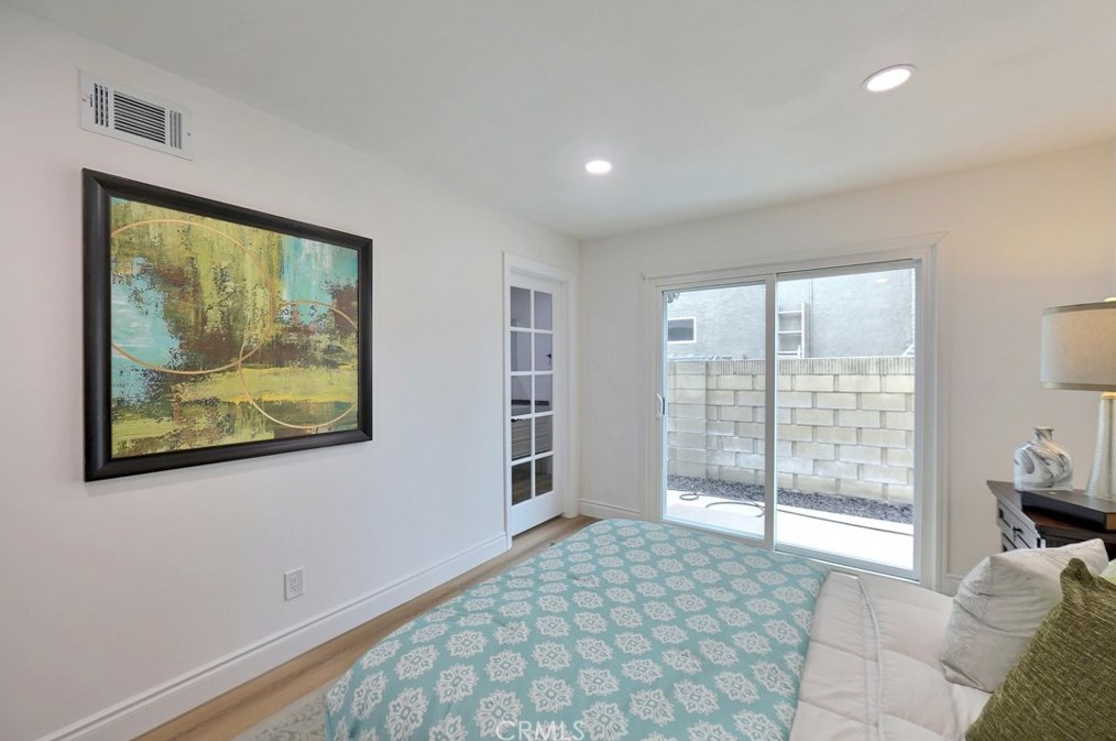 14661 Alder Ln, Tustin CA  92780-6738 exterior