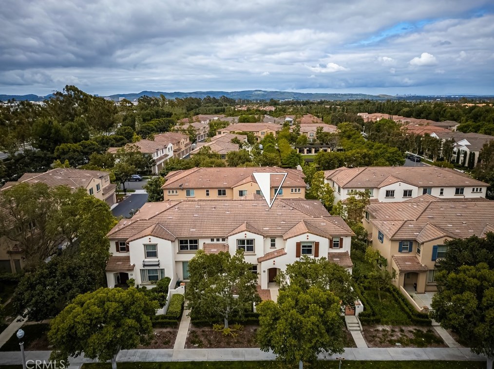 30 Strata, Irvine, CA 92618-1505